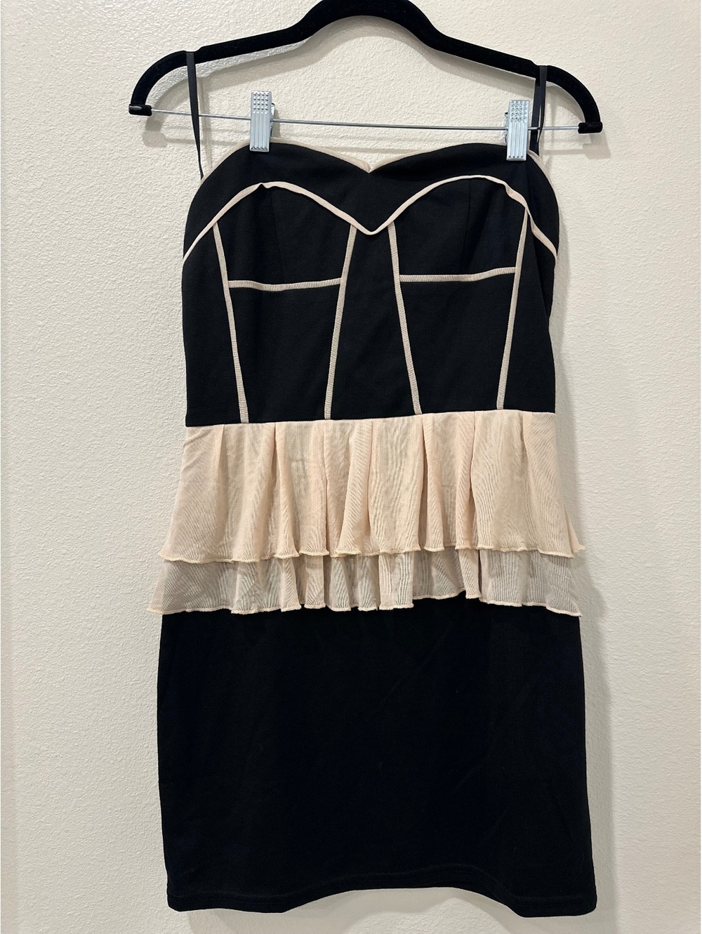 NWT Event Black and Beige Strapless Peplum Dress Size Large